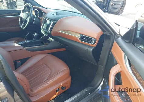 2018 Maserati Levante Granlusso из США, поврежденный, VIN ZN661XUL2JX259830